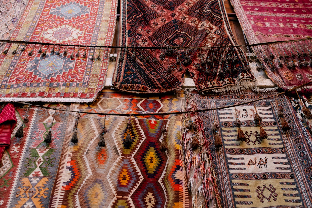 You are currently viewing Unraveling the Mystique of Oriental Rugs